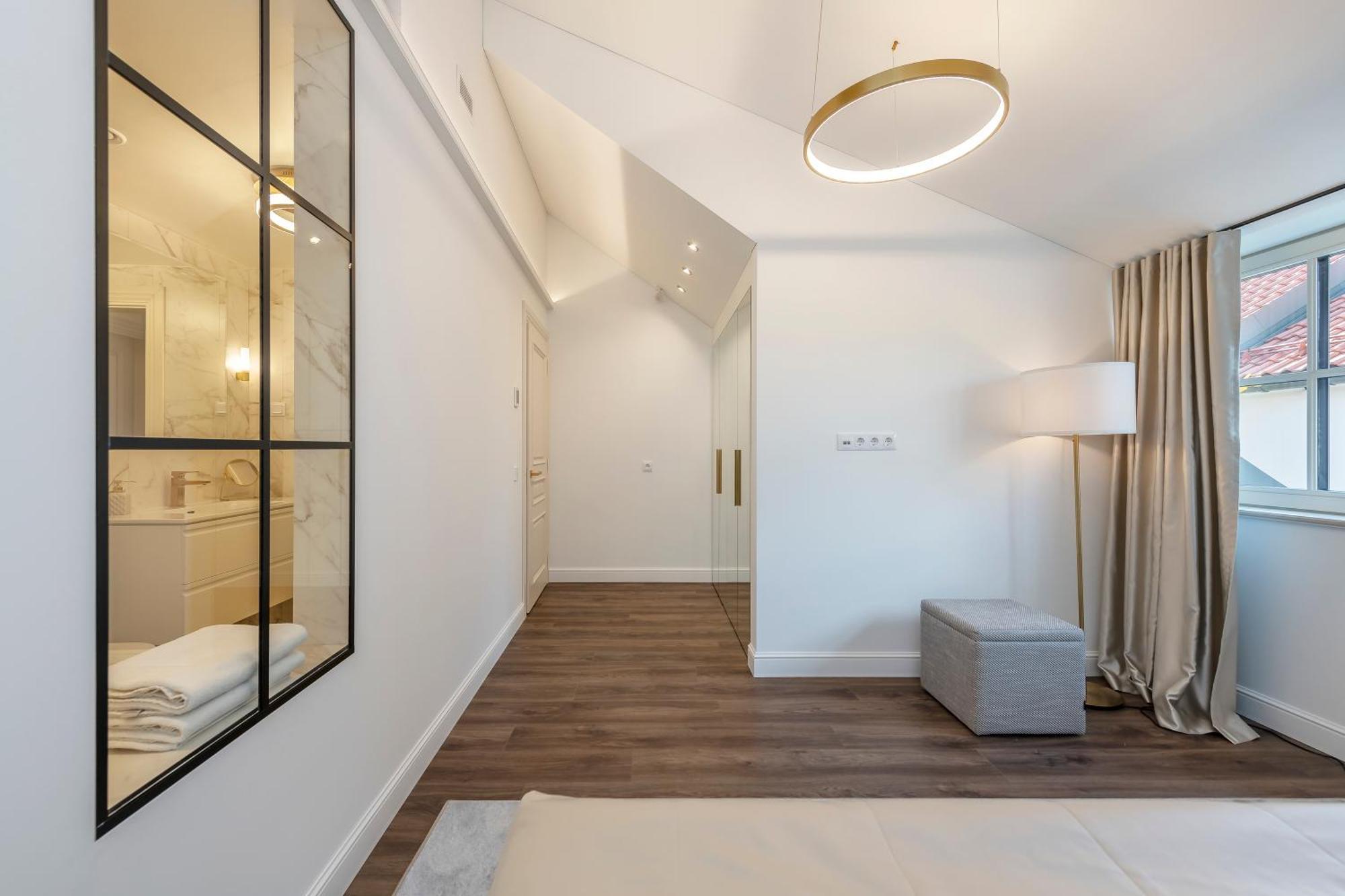 Artsy Exclusive Old Town Residence Gallery Walk Vilnius Room photo