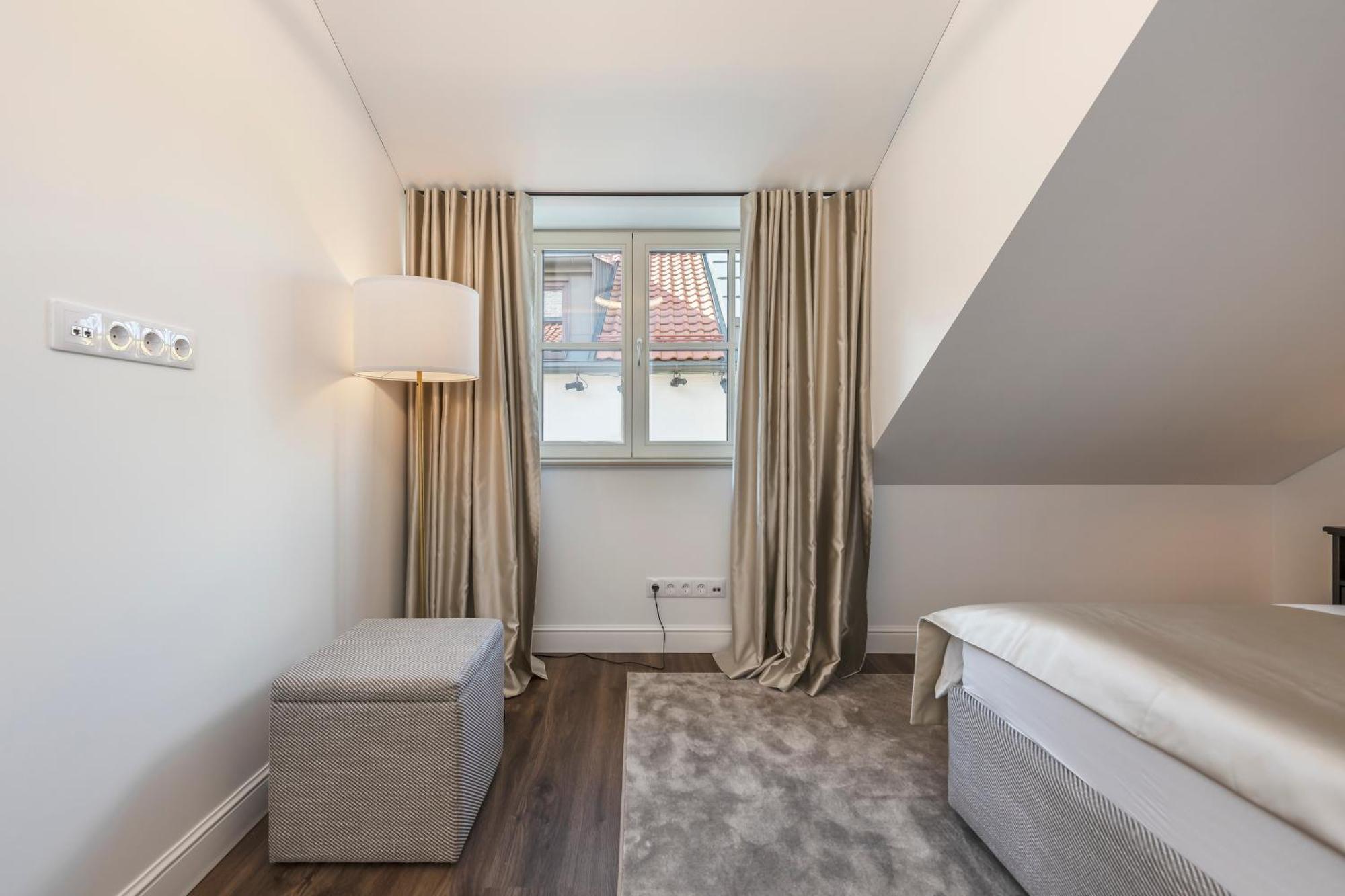 Artsy Exclusive Old Town Residence Gallery Walk Vilnius Room photo